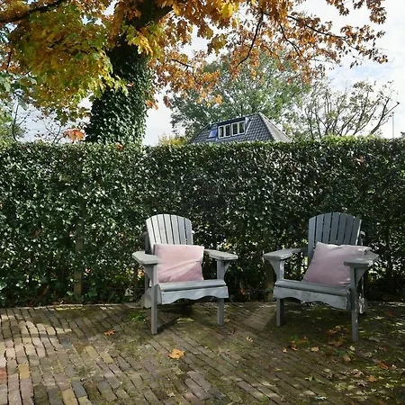 Huisje Bij De Berg *
