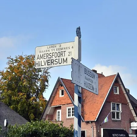 Huisje Bij De Berg
