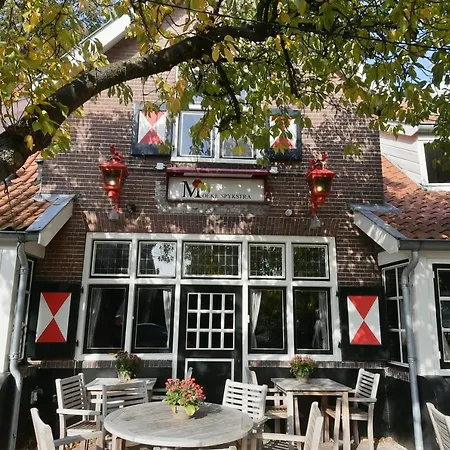 Pensionat Huisje Bij De Berg
